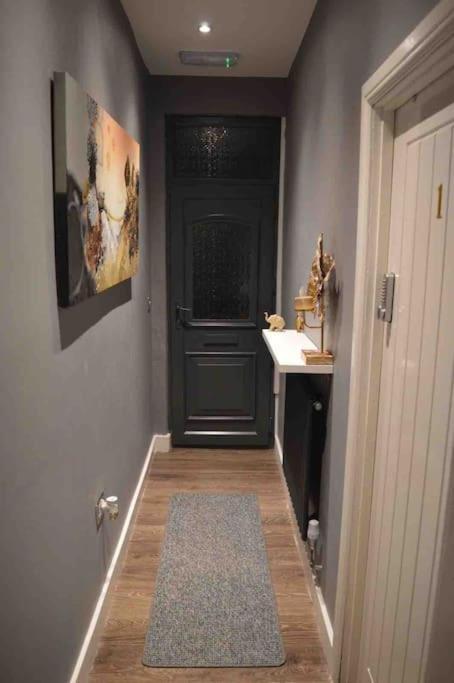 Unique 4 Bed House In Derby Perfect For Contractors And Families Villa Bagian luar foto
