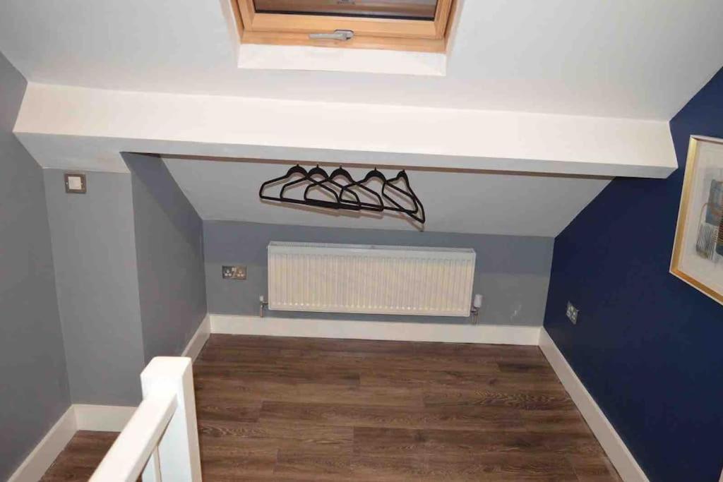 Unique 4 Bed House In Derby Perfect For Contractors And Families Villa Bagian luar foto